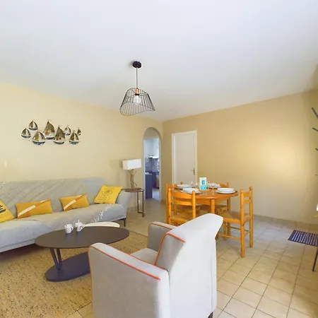 Semesterbostad Maison Au Calme Pour 4 Avec Jardin Notre-Dame-de-Riez