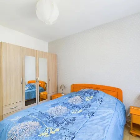 Semesterbostad Maison Au Calme Pour 4 Avec Jardin